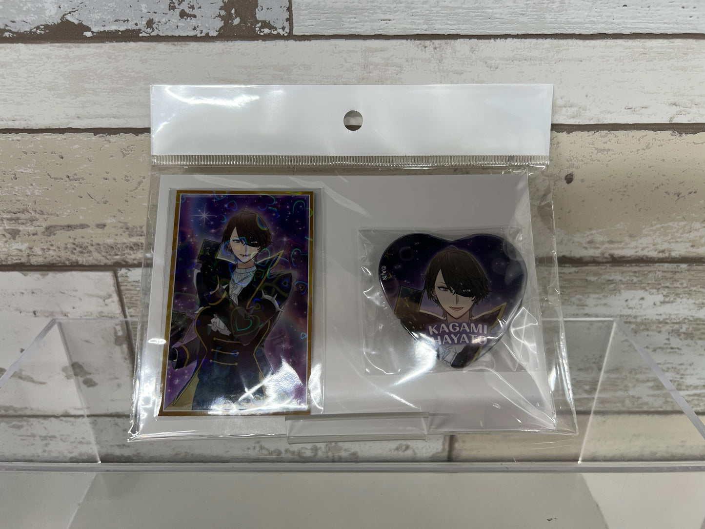 Hayato Kagami NIJISANJI April Fools 2023 Pure Button Badge & Cheki-Style Card Set