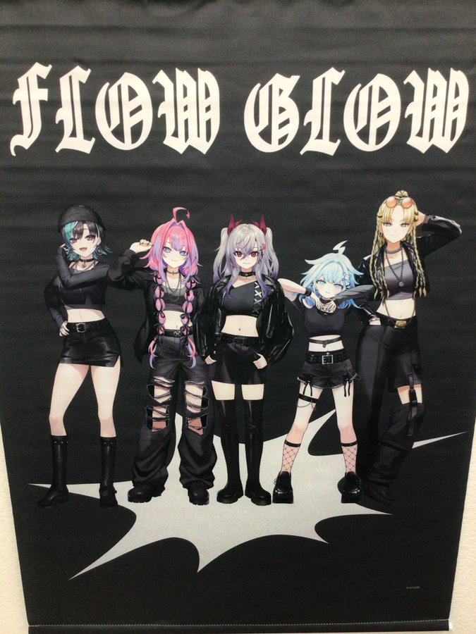 FLOW GLOW ホロライブ DEV_IS NEW WAVE POP UP STORE B2タペストリー
