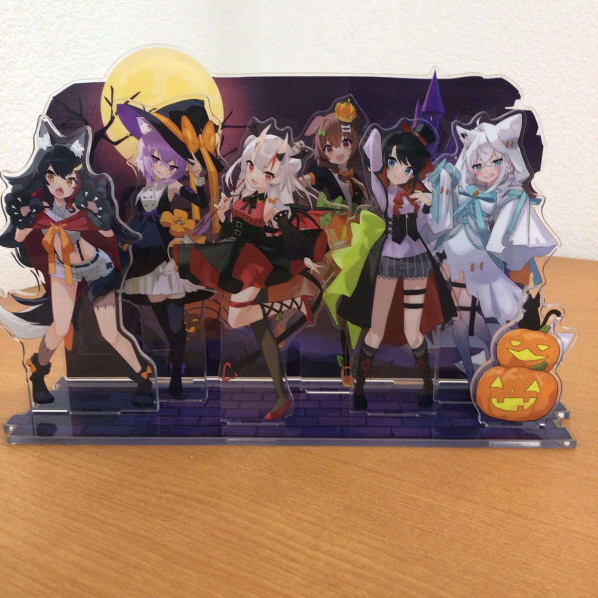 OKFAMS　ホロライブ アクリルジオラマスタンド