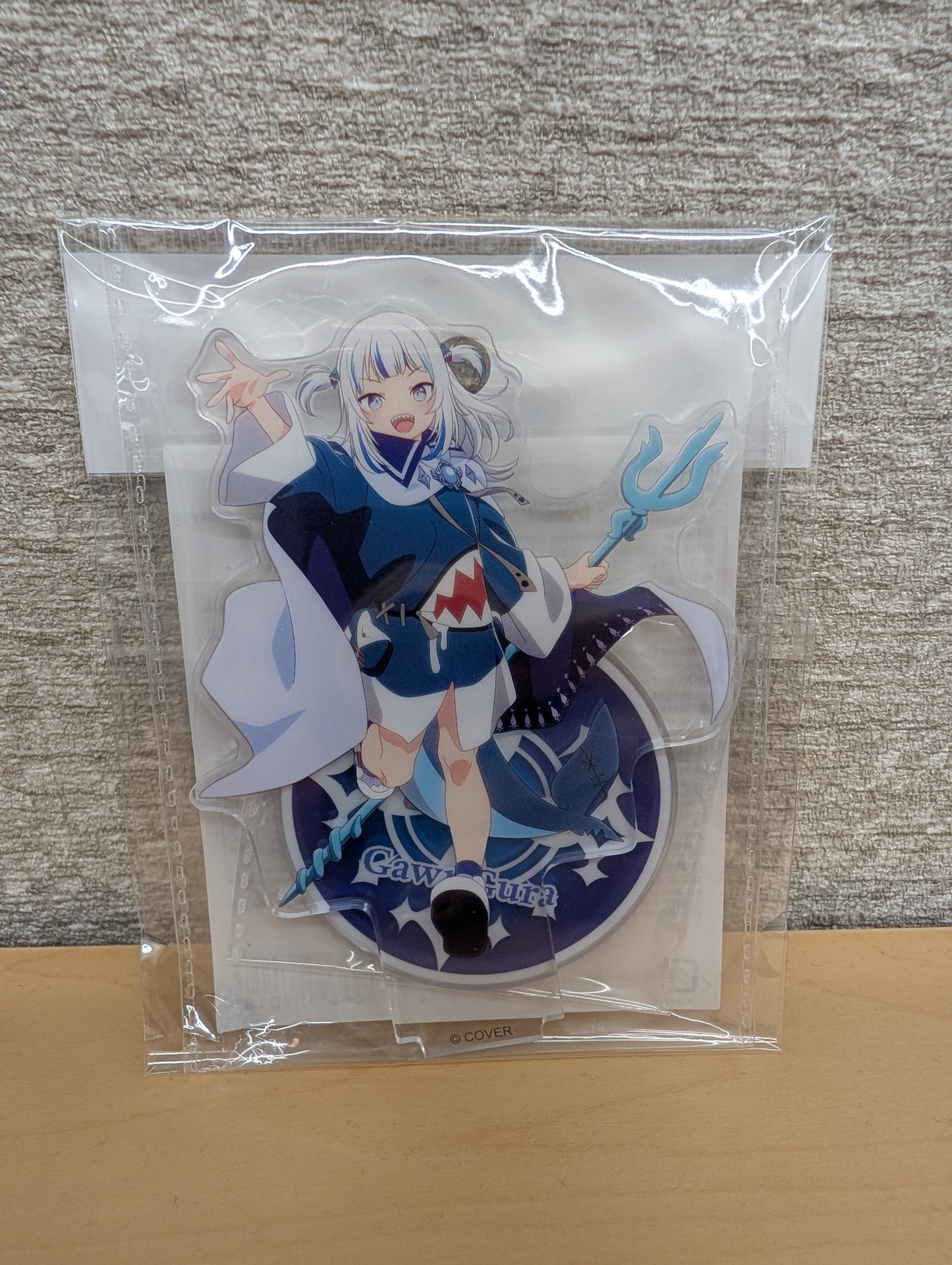 Gawr Gura – Acrylic Stand "ENigmatic Recollection"